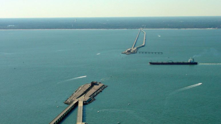 Puente-túnel de la bahía de Chesapeake